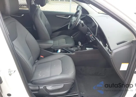 2025 Kia Niro Ex Touring z USA, uszkodzony, nr VIN KNDCR3LE2S5213467